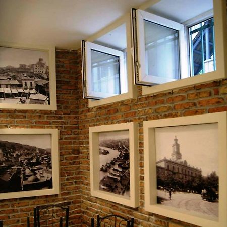 Tbiliseli Inn Тбилиси Екстериор снимка