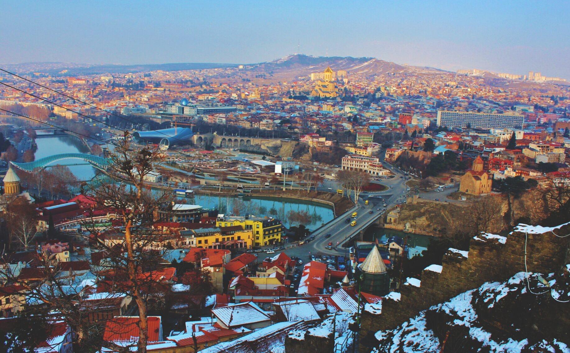Tbiliseli Inn Тбилиси Екстериор снимка