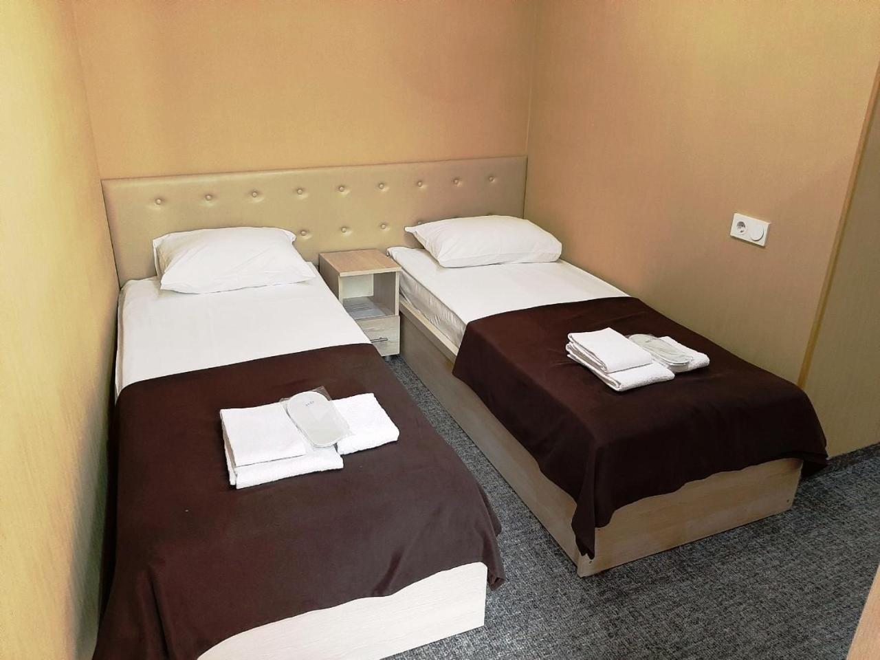 Tbiliseli Inn Тбилиси Екстериор снимка