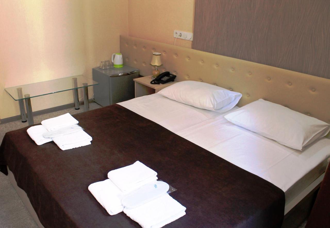 Tbiliseli Inn Тбилиси Екстериор снимка